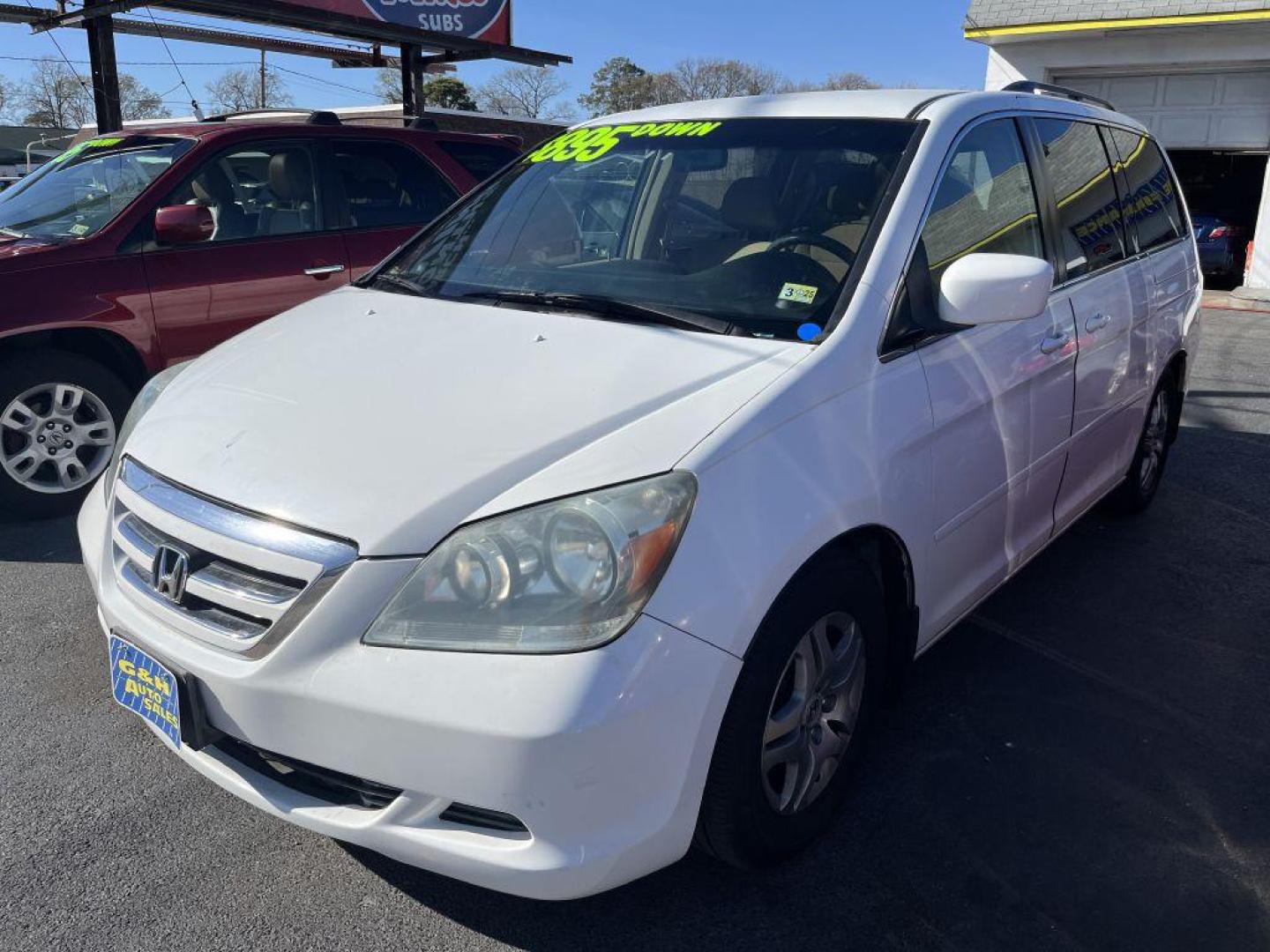 2005 WHITE HONDA ODYSSEY EX (5FNRL38425B) with an 3.5L engine, Automatic transmission, located at 930 E Little Creek Road, Norfolk, VA, 23518, (757) 588-0420, 36.915051, -76.244408 - Photo#0