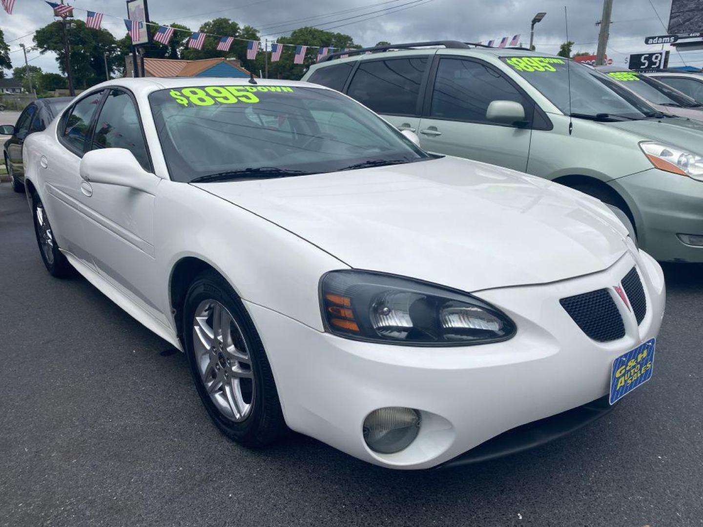 2005 WHITE PONTIAC GRAND PRIX GTP (2G2WR524651) with an 3.8L engine, Automatic transmission, located at 930 E Little Creek Road, Norfolk, VA, 23518, (757) 588-0420, 36.915051, -76.244408 - Photo#0