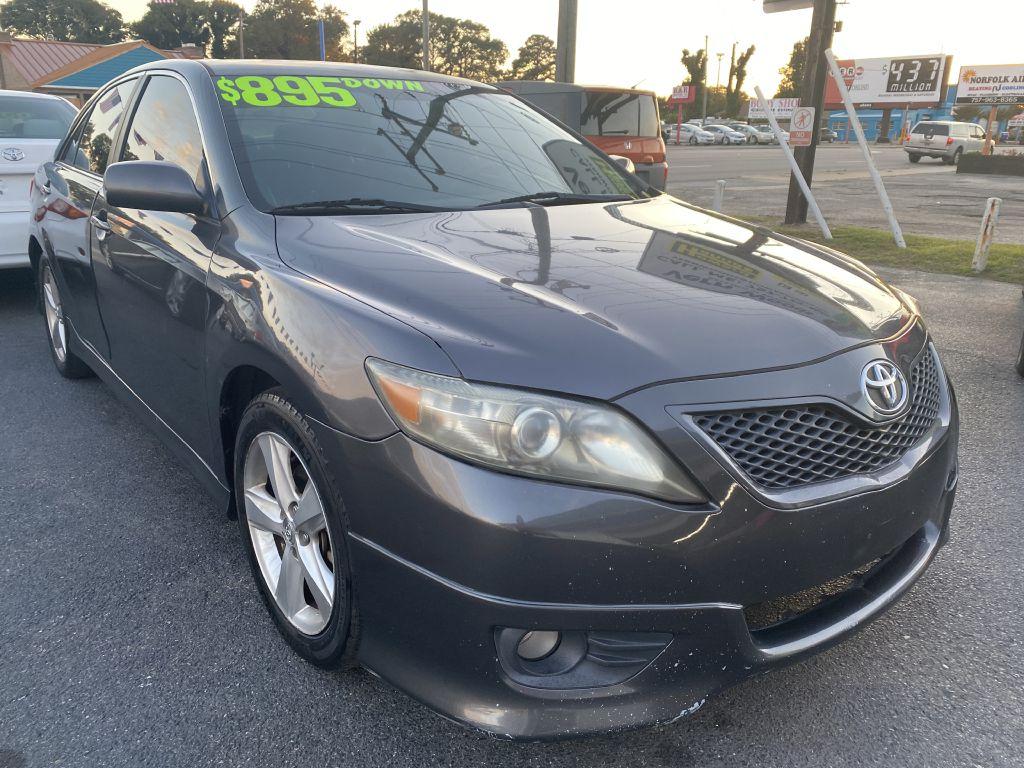 2011 TOYOTA CAMRY 4DR