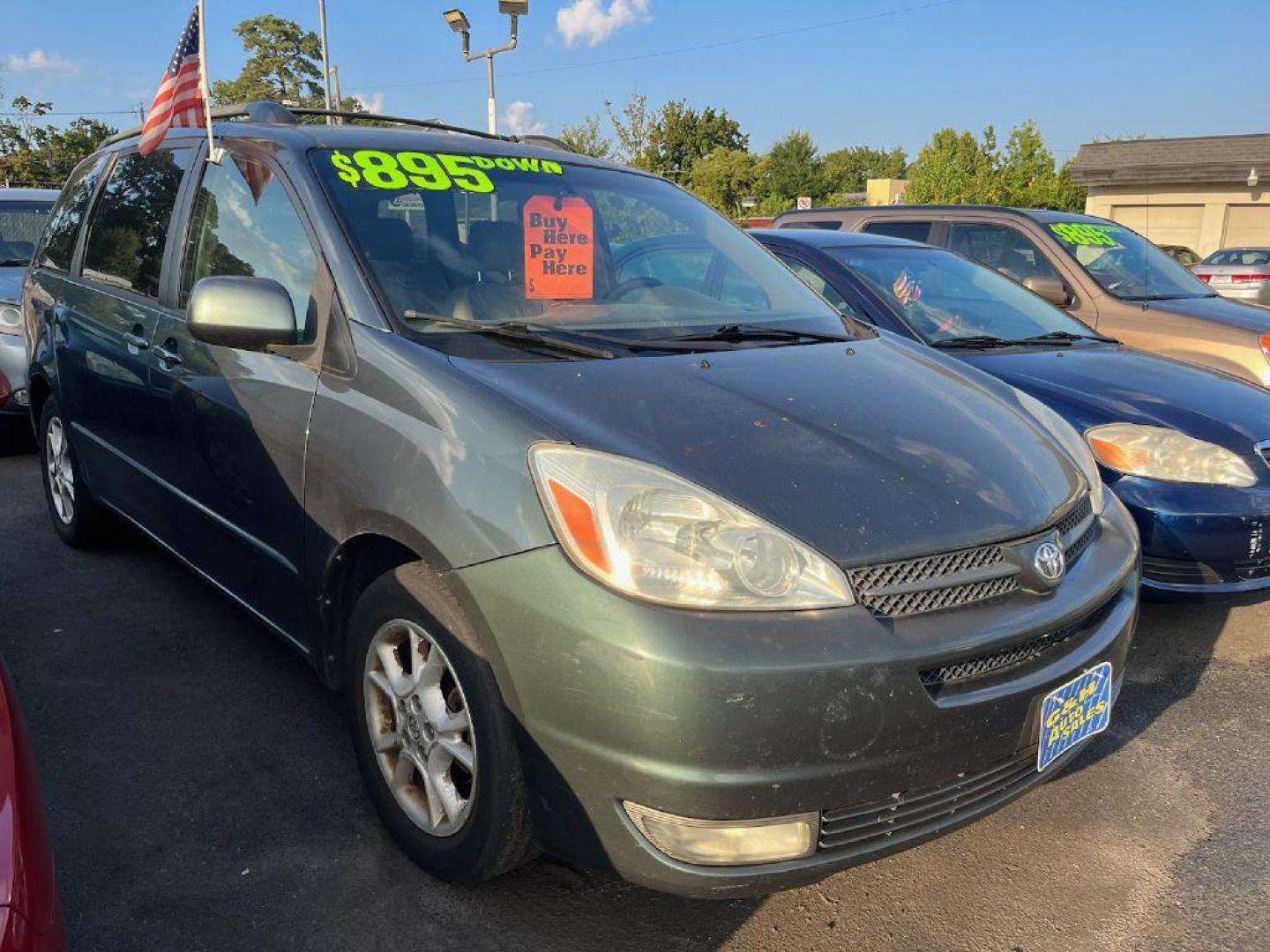 2004 GREEN TOYOTA SIENNA XLE (5TDZA22C94S) with an 3.3L engine, Automatic transmission, located at 930 E Little Creek Road, Norfolk, VA, 23518, (757) 588-0420, 36.915051, -76.244408 - Photo#0