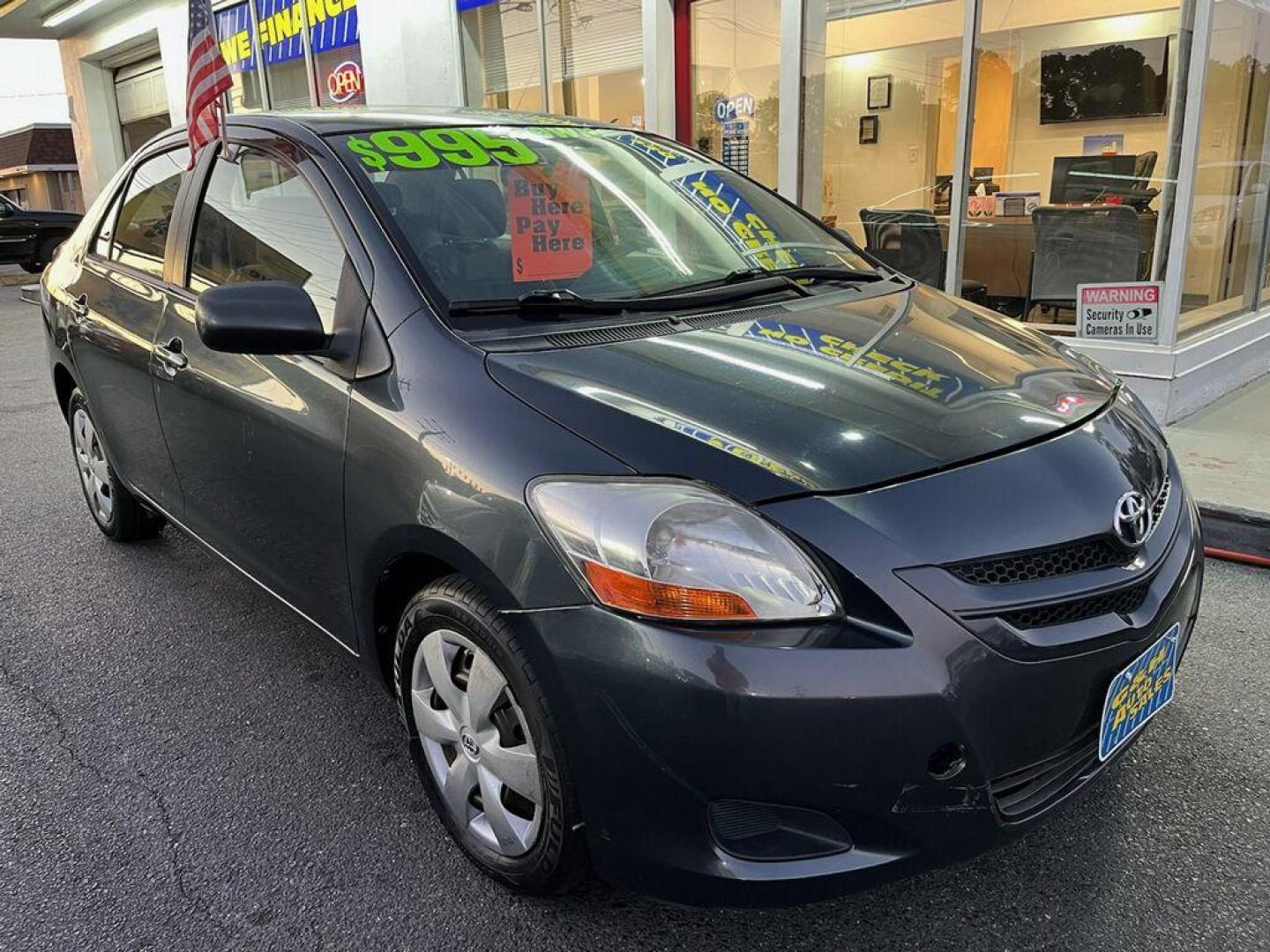 2008 GRAY TOYOTA YARIS (JTDBT923X81) with an 1.5L engine, Automatic transmission, located at 930 E Little Creek Road, Norfolk, VA, 23518, (757) 588-0420, 36.915051, -76.244408 - Photo#0