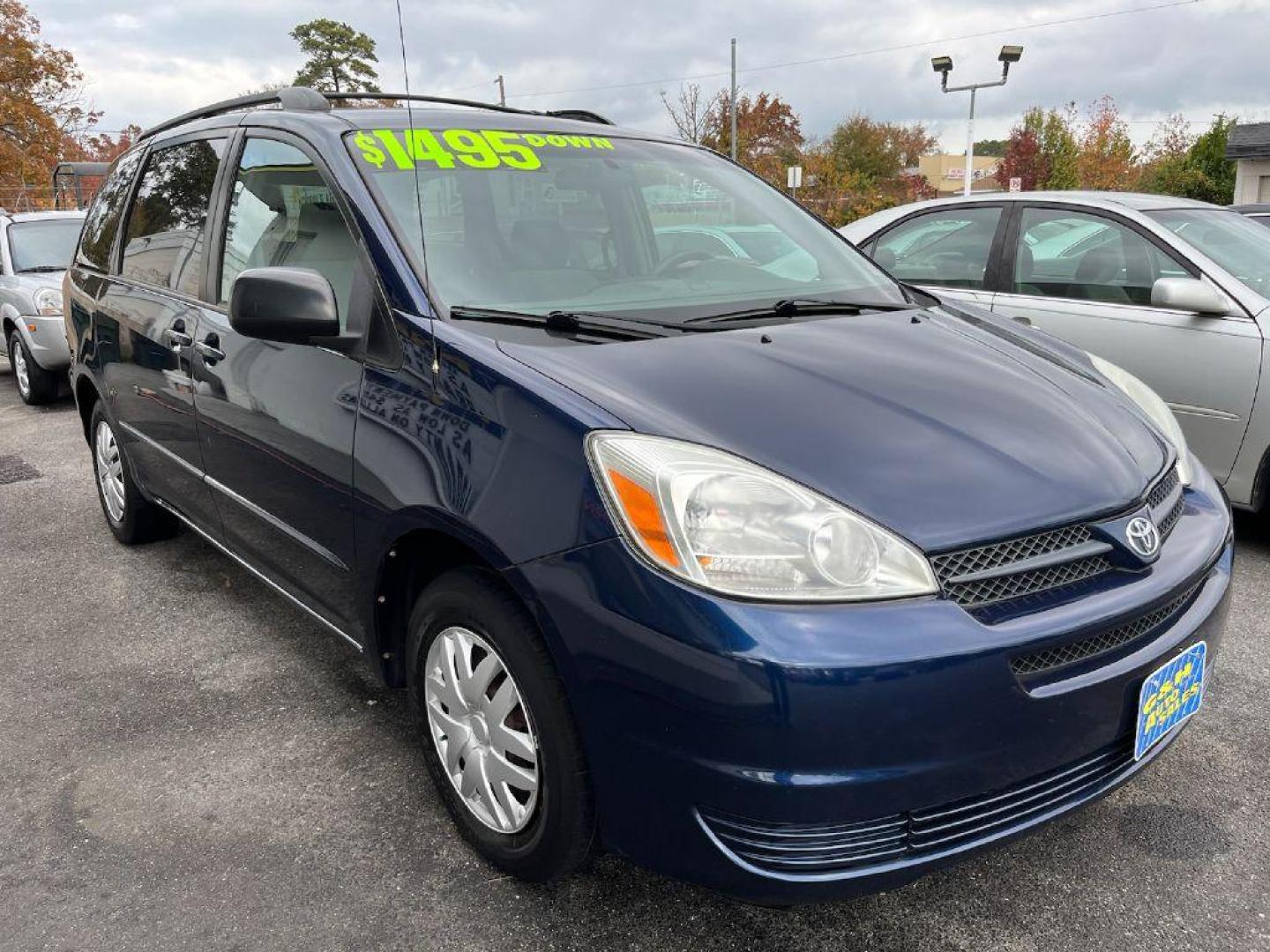 2004 BLUE TOYOTA SIENNA CE (5TDZA23C14S) with an 3.3L engine, Automatic transmission, located at 930 E Little Creek Road, Norfolk, VA, 23518, (757) 588-0420, 36.915051, -76.244408 - Photo#0