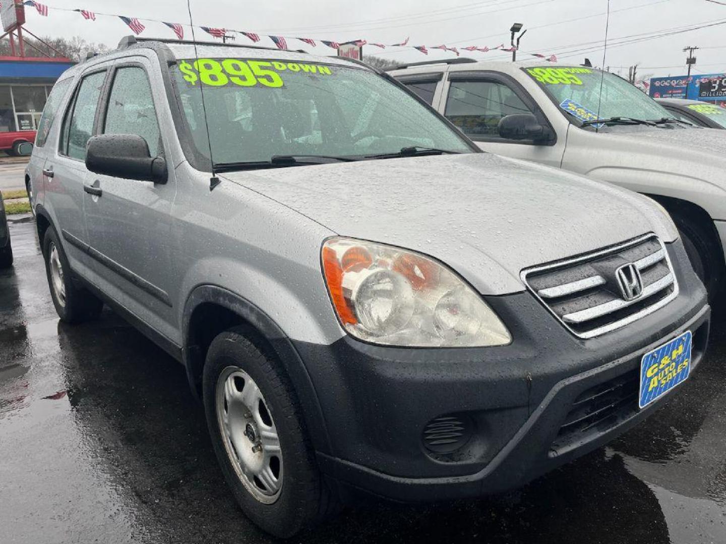 2005 SILVER HONDA CR-V LX (SHSRD78525U) with an 2.4L engine, Automatic transmission, located at 930 E Little Creek Road, Norfolk, VA, 23518, (757) 588-0420, 36.915051, -76.244408 - Photo#0