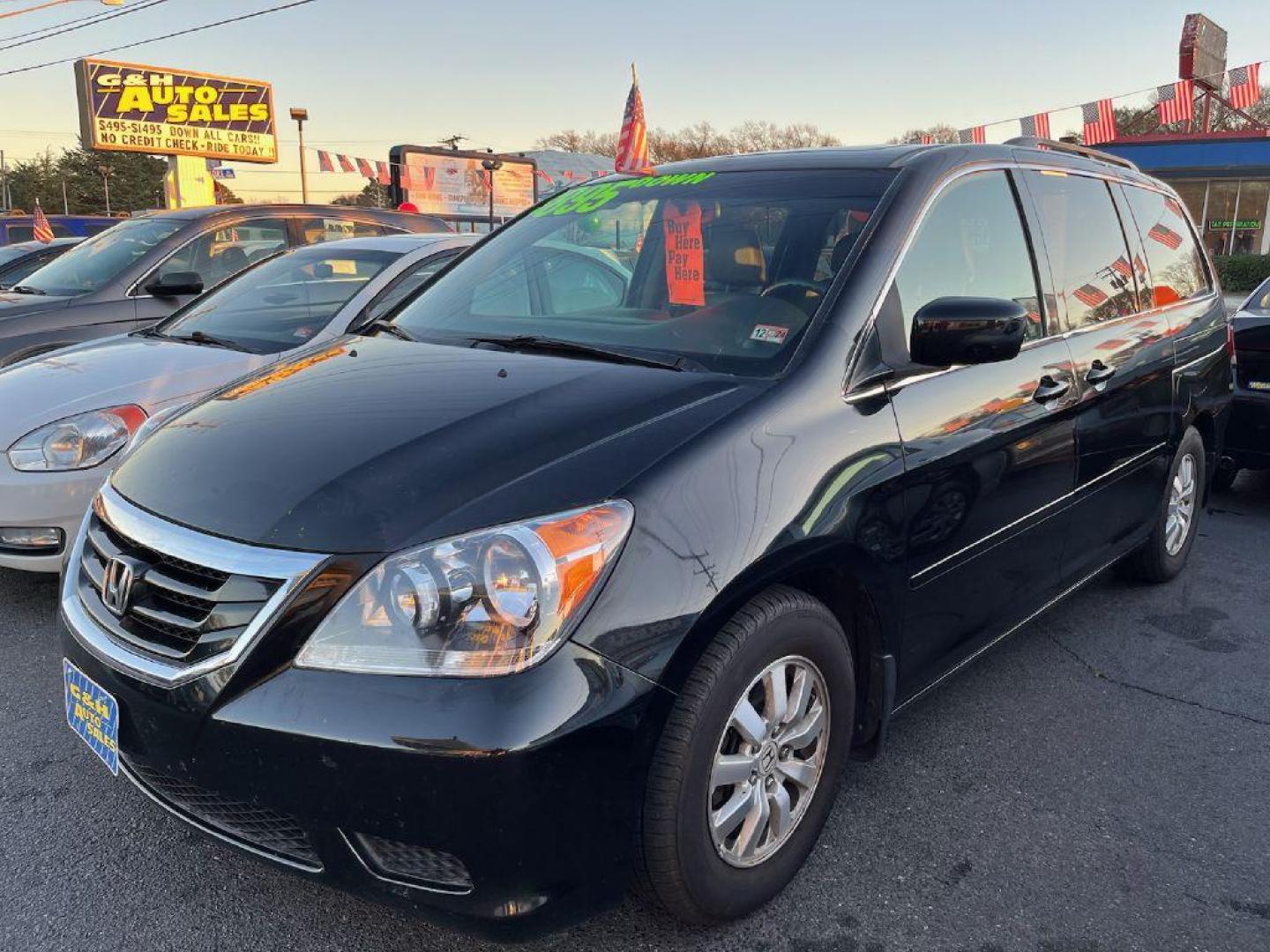 2010 BLACK HONDA ODYSSEY EXL (5FNRL3H76AB) with an 3.5L engine, Automatic transmission, located at 930 E Little Creek Road, Norfolk, VA, 23518, (757) 588-0420, 36.915051, -76.244408 - Photo#4