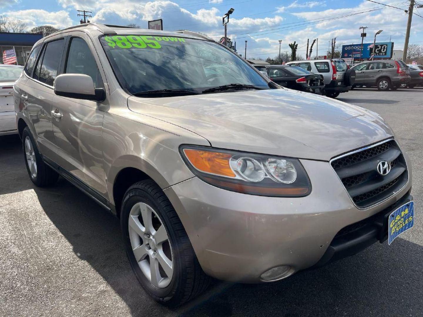 2007 TAN HYUNDAI SANTA FE SE (5NMSH13E57H) with an 3.3L engine, Automatic transmission, located at 930 E Little Creek Road, Norfolk, VA, 23518, (757) 588-0420, 36.915051, -76.244408 - Photo#0