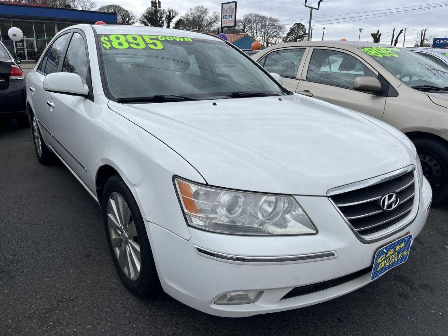 2009 WHITE HYUNDAI SONATA SE (5NPEU46C99H) with an 2.4L engine, Automatic transmission, located at 930 E Little Creek Road, Norfolk, VA, 23518, (757) 588-0420, 36.915051, -76.244408 - Photo#0