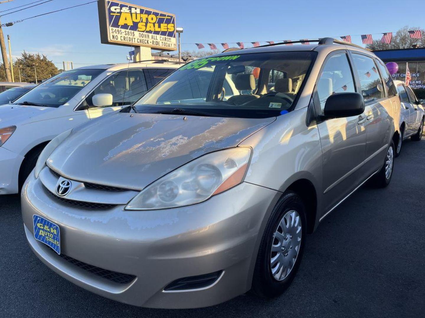 2007 TAN TOYOTA SIENNA CE (5TDZK23C27S) with an 3.5L engine, Automatic transmission, located at 930 E Little Creek Road, Norfolk, VA, 23518, (757) 588-0420, 36.915051, -76.244408 - Photo#0