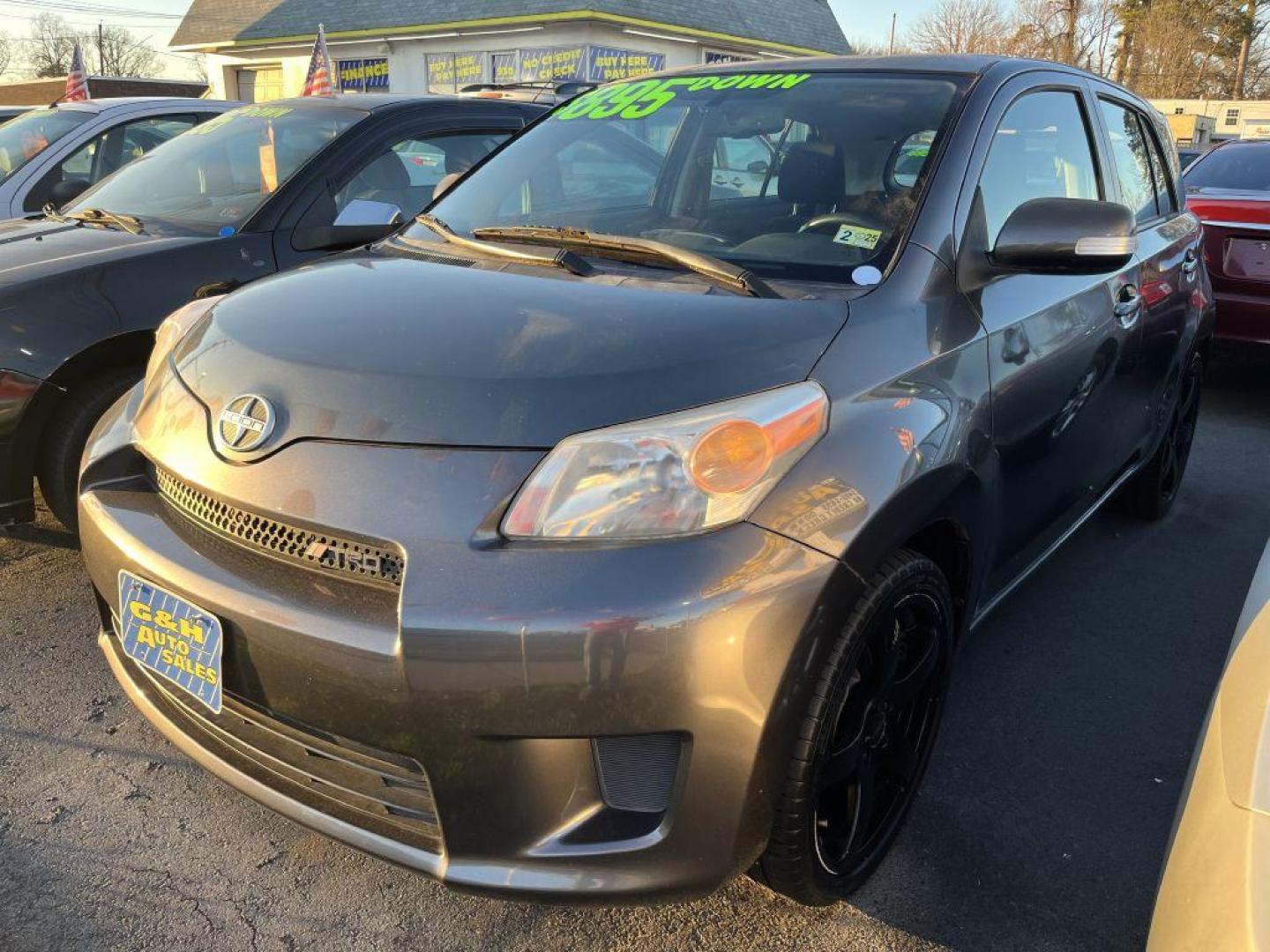 2008 GRAY SCION XD (JTKKU10408J) with an 1.8L engine, 4-Speed Manual transmission, located at 930 E Little Creek Road, Norfolk, VA, 23518, (757) 588-0420, 36.915051, -76.244408 - Photo#0