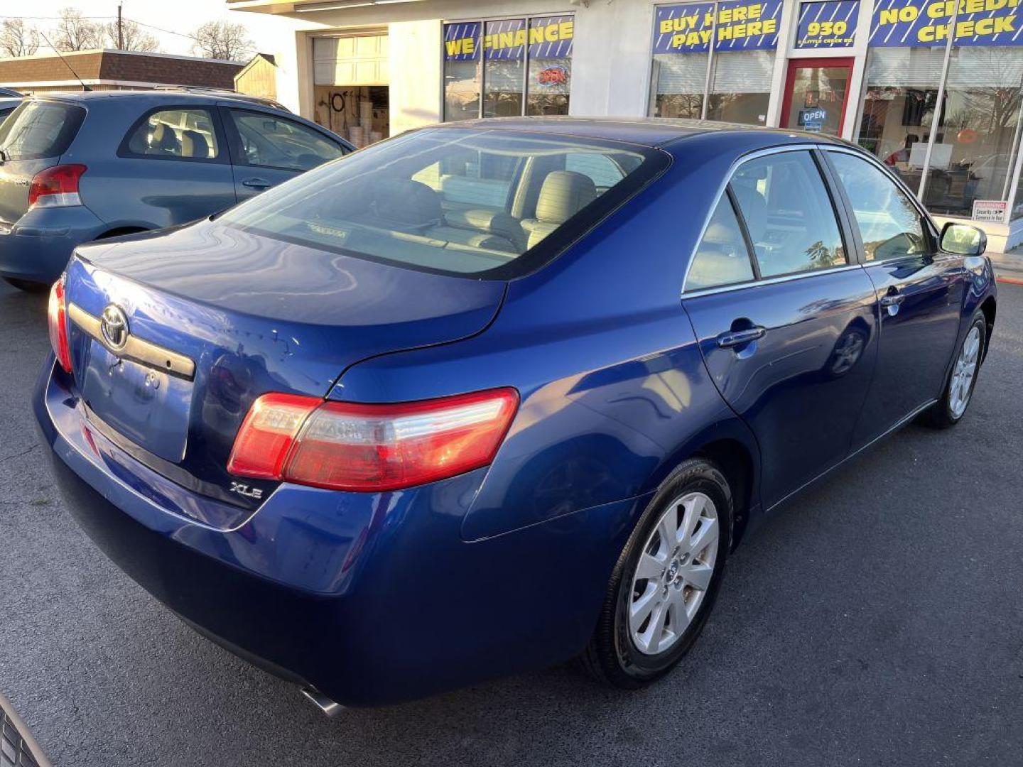 2008 BLUE TOYOTA CAMRY LE (4T1BK46K68U) with an 3.5L engine, Automatic transmission, located at 930 E Little Creek Road, Norfolk, VA, 23518, (757) 588-0420, 36.915051, -76.244408 - Photo#3