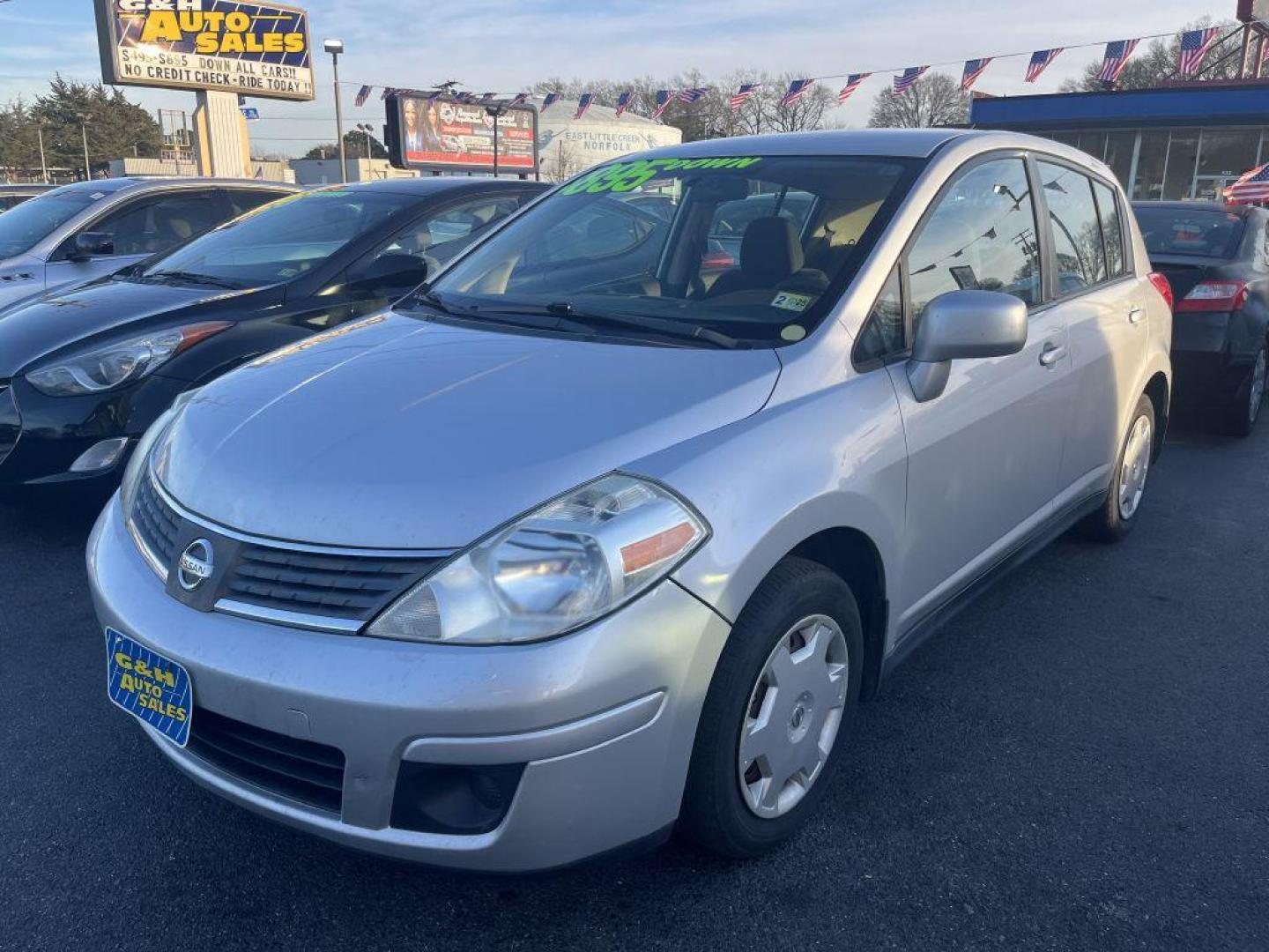 2009 SILVER NISSAN VERSA S (3N1BC13E69L) with an 1.8L engine, Automatic transmission, located at 930 E Little Creek Road, Norfolk, VA, 23518, (757) 588-0420, 36.915051, -76.244408 - Photo#0