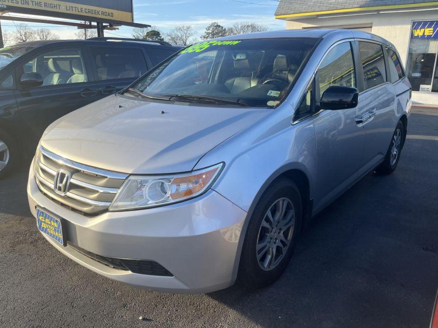 2012 GRAY HONDA ODYSSEY EXL (5FNRL5H6XCB) with an 3.5L engine, Automatic transmission, located at 930 E Little Creek Road, Norfolk, VA, 23518, (757) 588-0420, 36.915051, -76.244408 - Photo#0