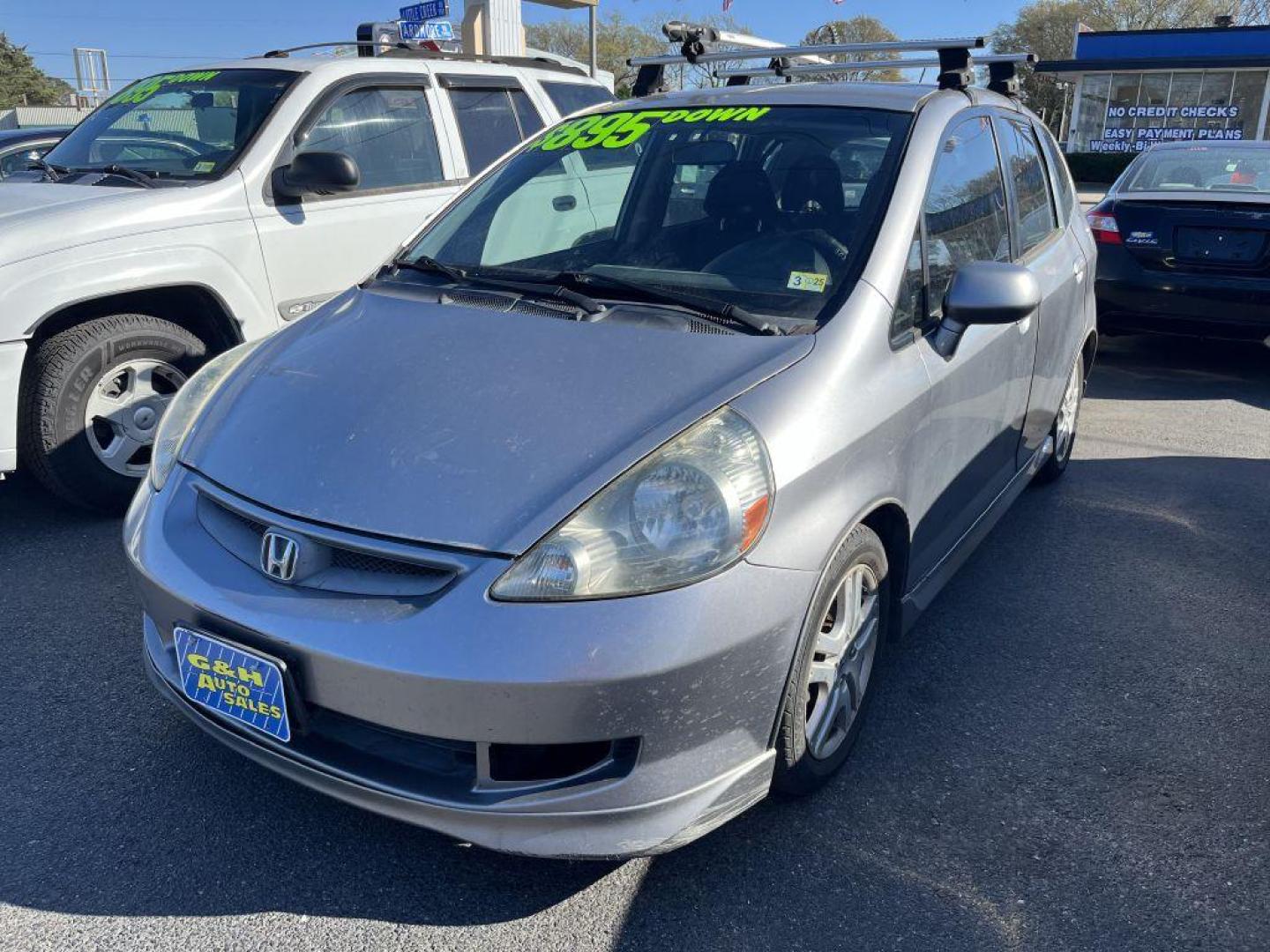 2008 SILVER HONDA FIT SPORT (JHMGD38628S) with an 1.5L engine, Automatic transmission, located at 930 E Little Creek Road, Norfolk, VA, 23518, (757) 588-0420, 36.915051, -76.244408 - Photo#0