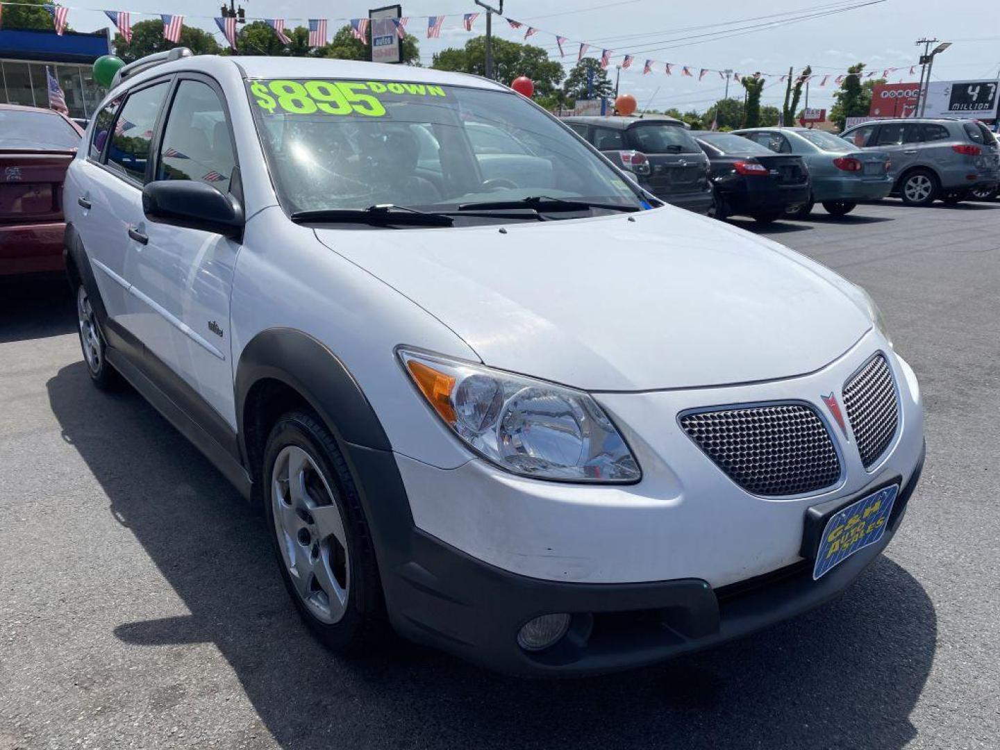 2008 WHITE PONTIAC VIBE (5Y2SL65808Z) with an 1.8L engine, Automatic transmission, located at 930 E Little Creek Road, Norfolk, VA, 23518, (757) 588-0420, 36.915051, -76.244408 - Photo#0