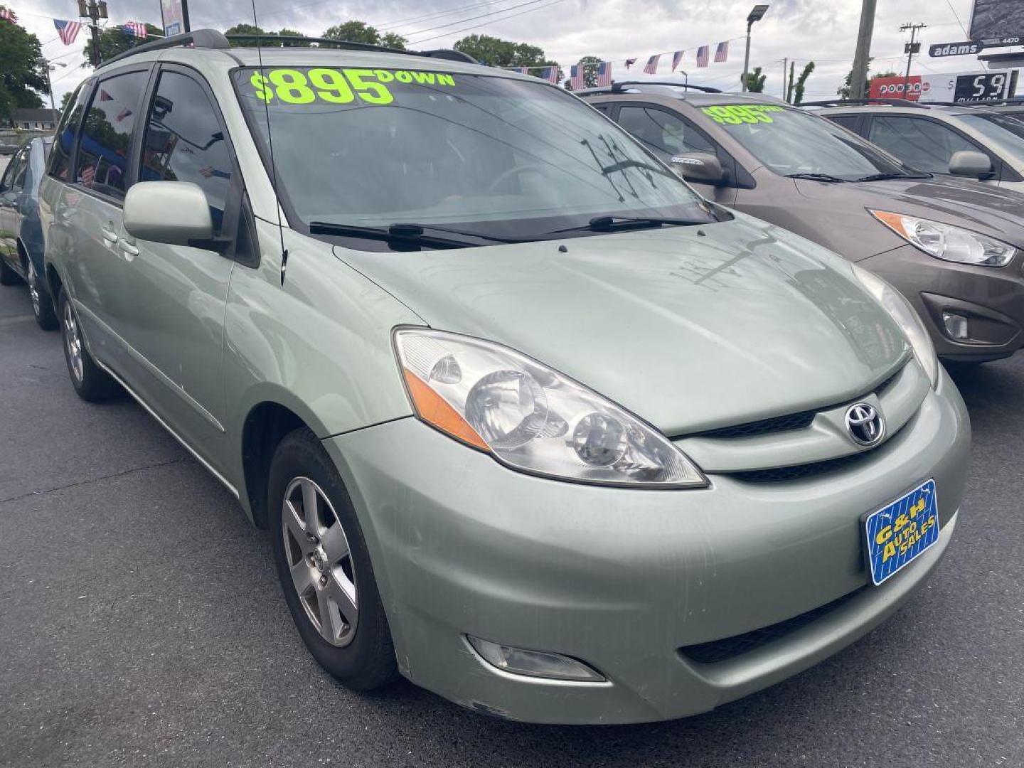 2009 GREEN TOYOTA SIENNA XLE (5TDZK22C69S) with an 3.5L engine, Automatic transmission, located at 930 E Little Creek Road, Norfolk, VA, 23518, (757) 588-0420, 36.915051, -76.244408 - Photo#0