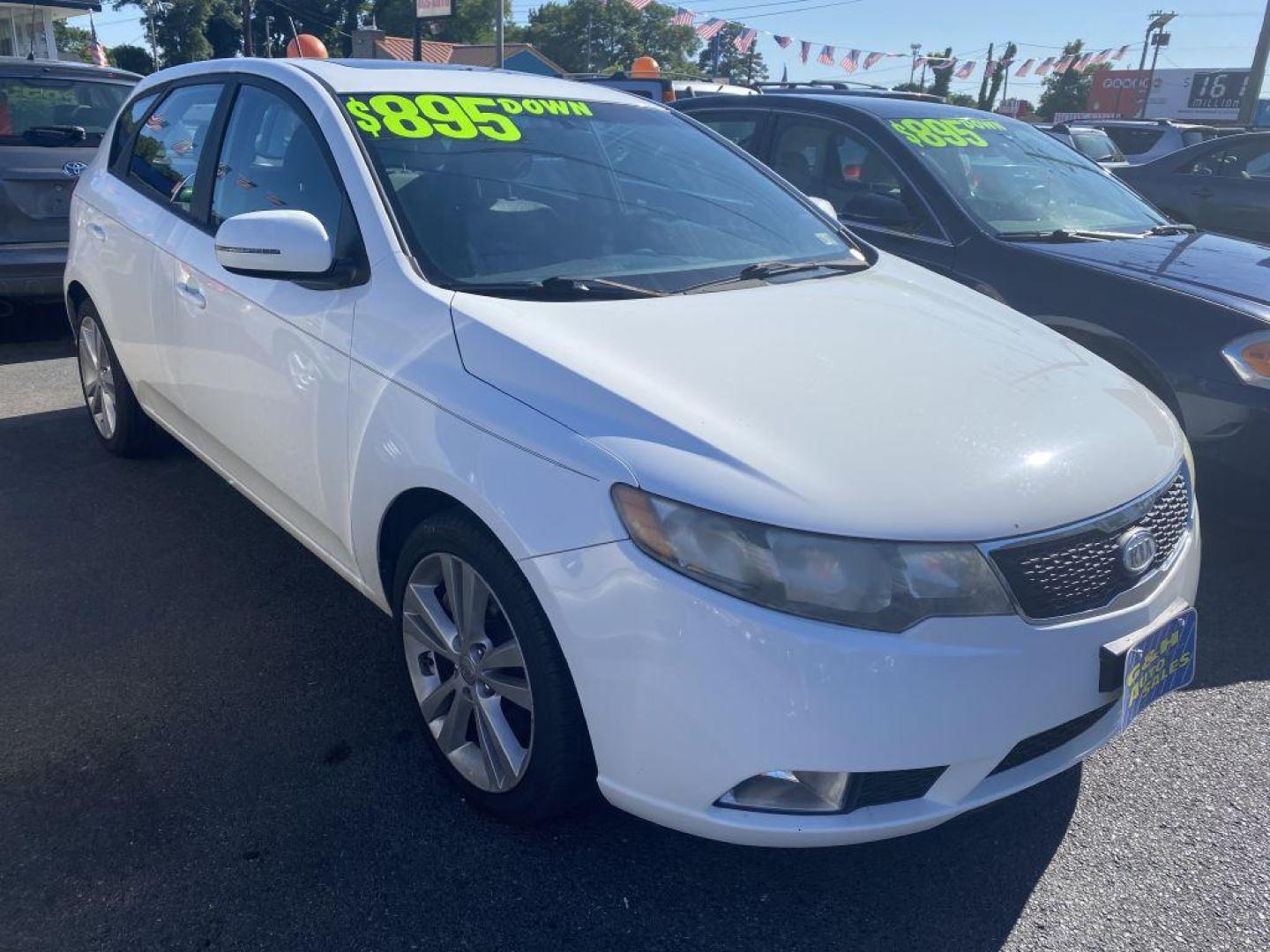 2011 WHITE KIA FORTE SX (KNAFW5A33B5) with an 2.4L engine, Automatic transmission, located at 930 E Little Creek Road, Norfolk, VA, 23518, (757) 588-0420, 36.915051, -76.244408 - Photo#0