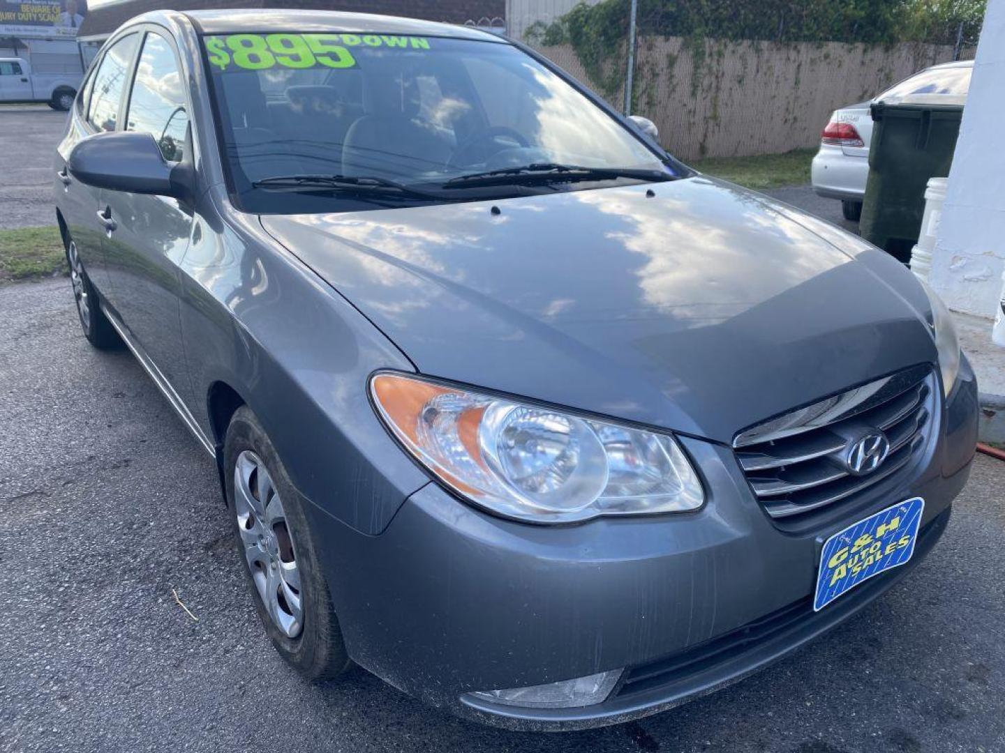 2010 GRAY HYUNDAI ELANTRA BLUE (KMHDU4AD2AU) with an 2.0L engine, Automatic transmission, located at 930 E Little Creek Road, Norfolk, VA, 23518, (757) 588-0420, 36.915051, -76.244408 - Photo#0