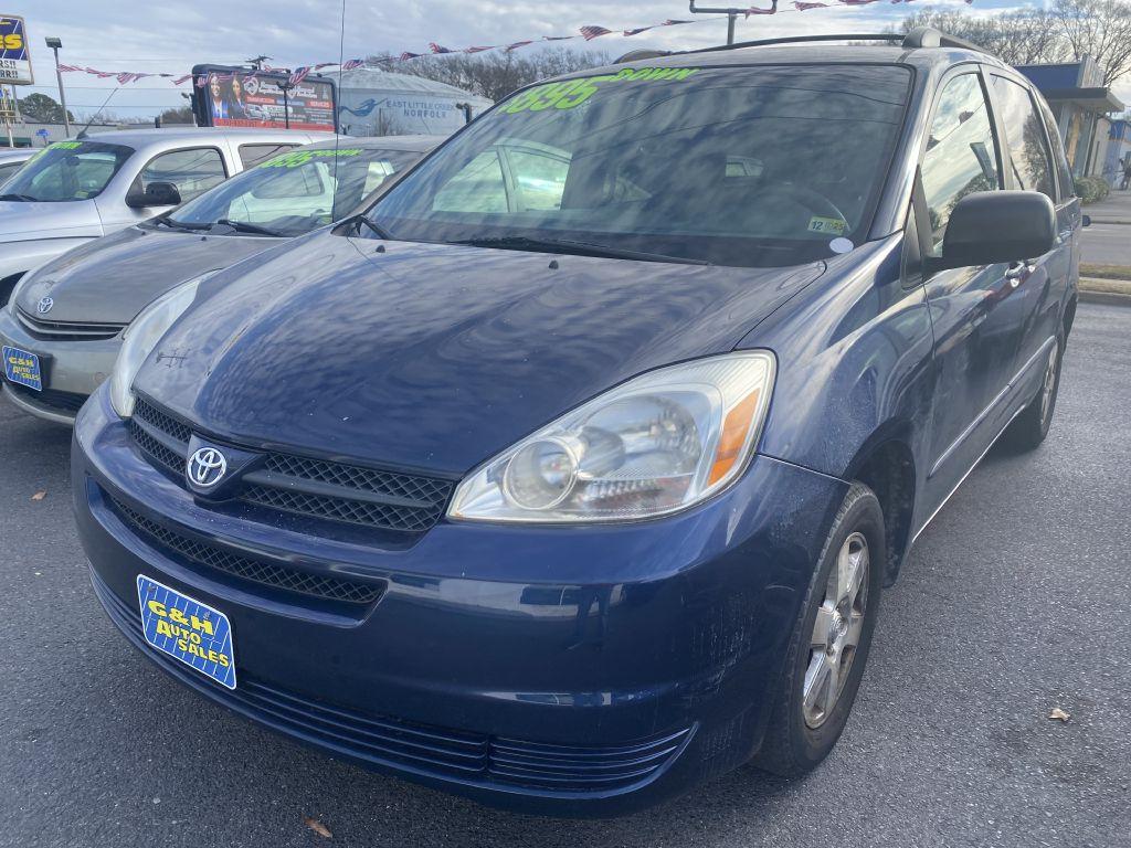 photo of 2004 TOYOTA SIENNA 4DR