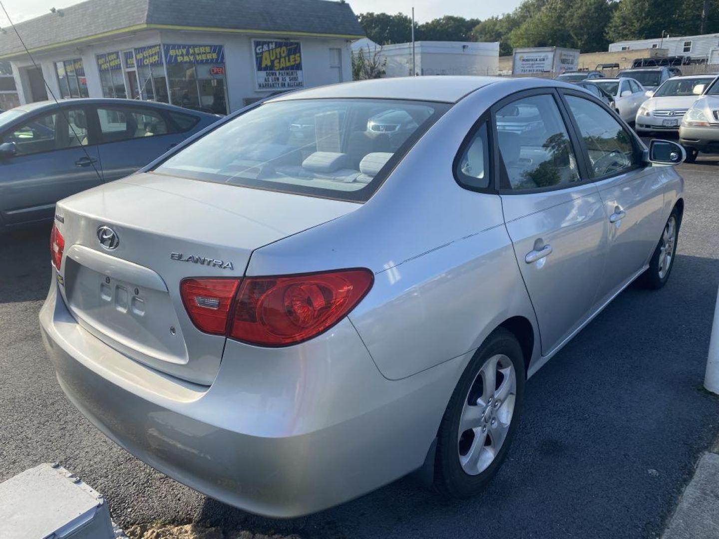 2007 GRAY HYUNDAI ELANTRA GLS (KMHDU46D67U) with an 2.0L engine, Automatic transmission, located at 930 E Little Creek Road, Norfolk, VA, 23518, (757) 588-0420, 36.915051, -76.244408 - Photo#3