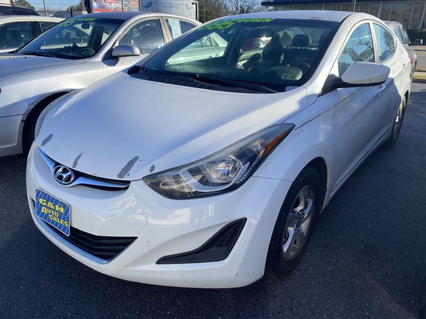 2014 WHITE HYUNDAI ELANTRA SE (5NPDH4AE4EH) with an 1.8L engine, Automatic transmission, located at 930 E Little Creek Road, Norfolk, VA, 23518, (757) 588-0420, 36.915051, -76.244408 - Photo#0