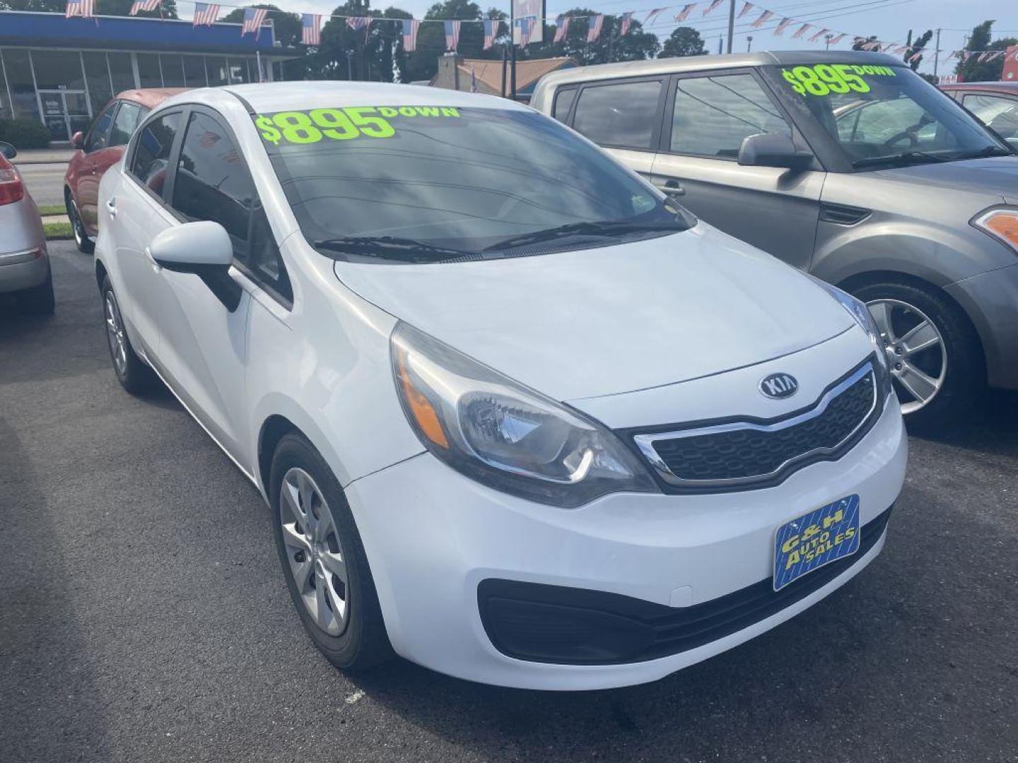 2014 WHITE KIA RIO LX (KNADM4A32E6) with an 1.6L engine, Automatic transmission, located at 930 E Little Creek Road, Norfolk, VA, 23518, (757) 588-0420, 36.915051, -76.244408 - Photo#0